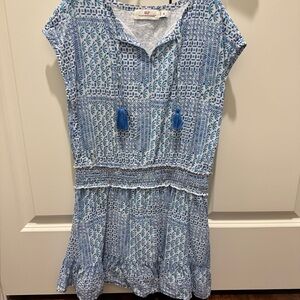 Vineyard Vines girls Blue and White Patterned Dress with tassels